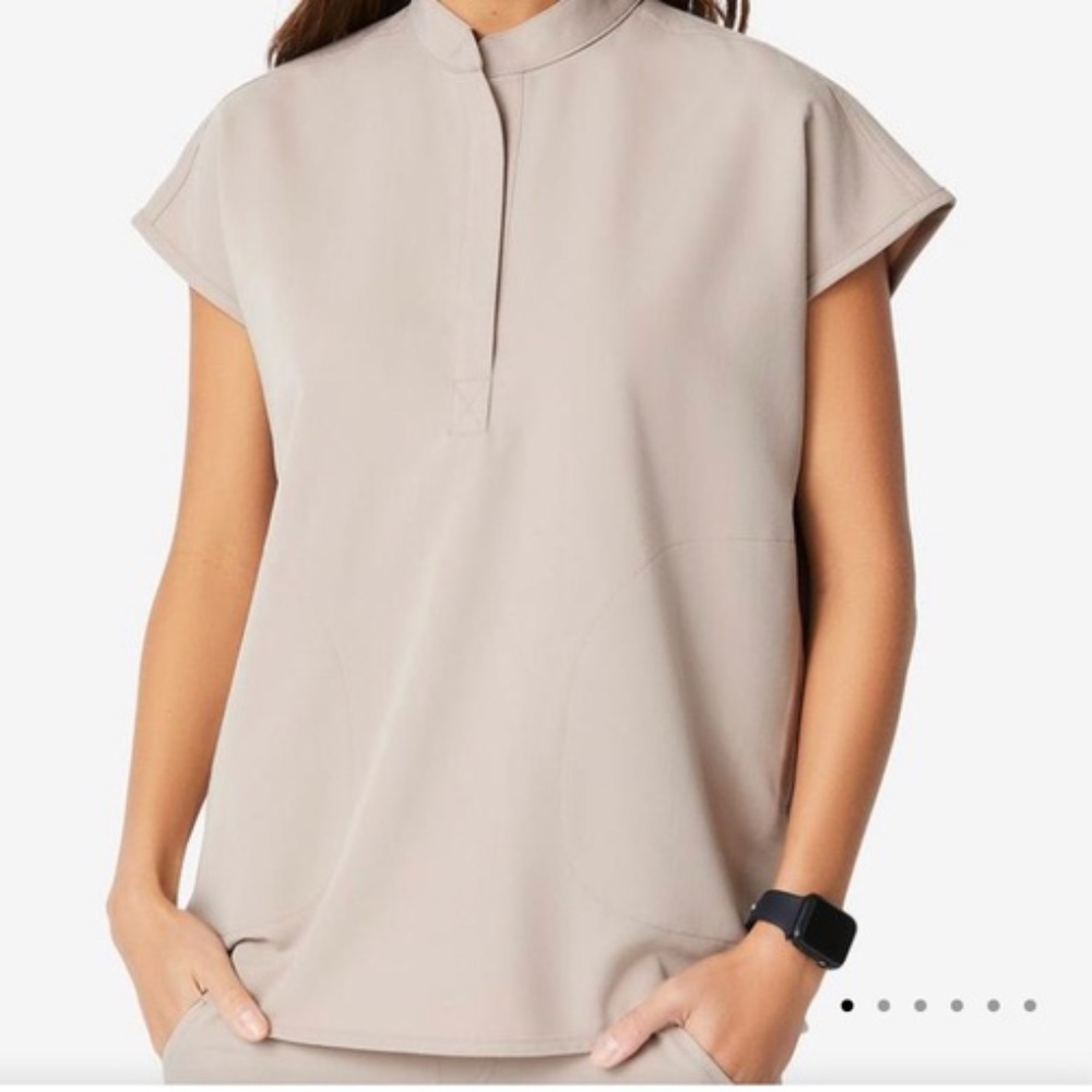 Figs - Boulder - Mandarin Collar Scrub Top